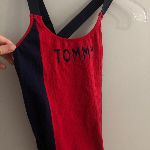 Tommy bodysuit - Picture 2 of 3